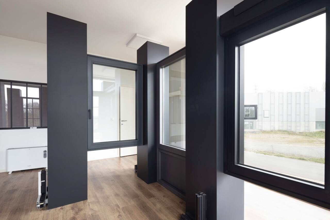 Intérieure de showroom à Mont-Saint-Guibert